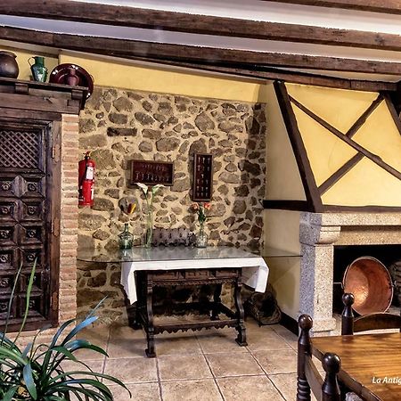 Hostal La Antigua Botica Pasarón Exterior foto